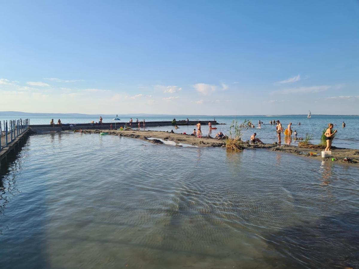 Eda Beach Apartman Siófok Exteriér fotografie